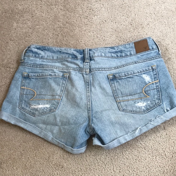 white washed ripped American Eage jean shorts - Picture 2 of 3